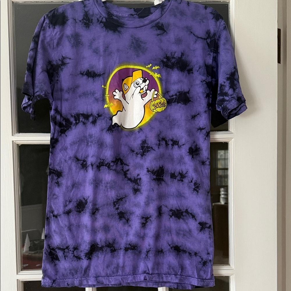 Buc-ees Purple Tie-Dye Halloween T-Shirt